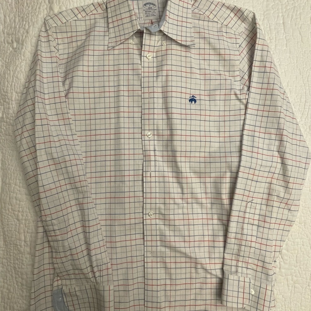 Assorted Men's Shirts Collection - Picture 8 of 10